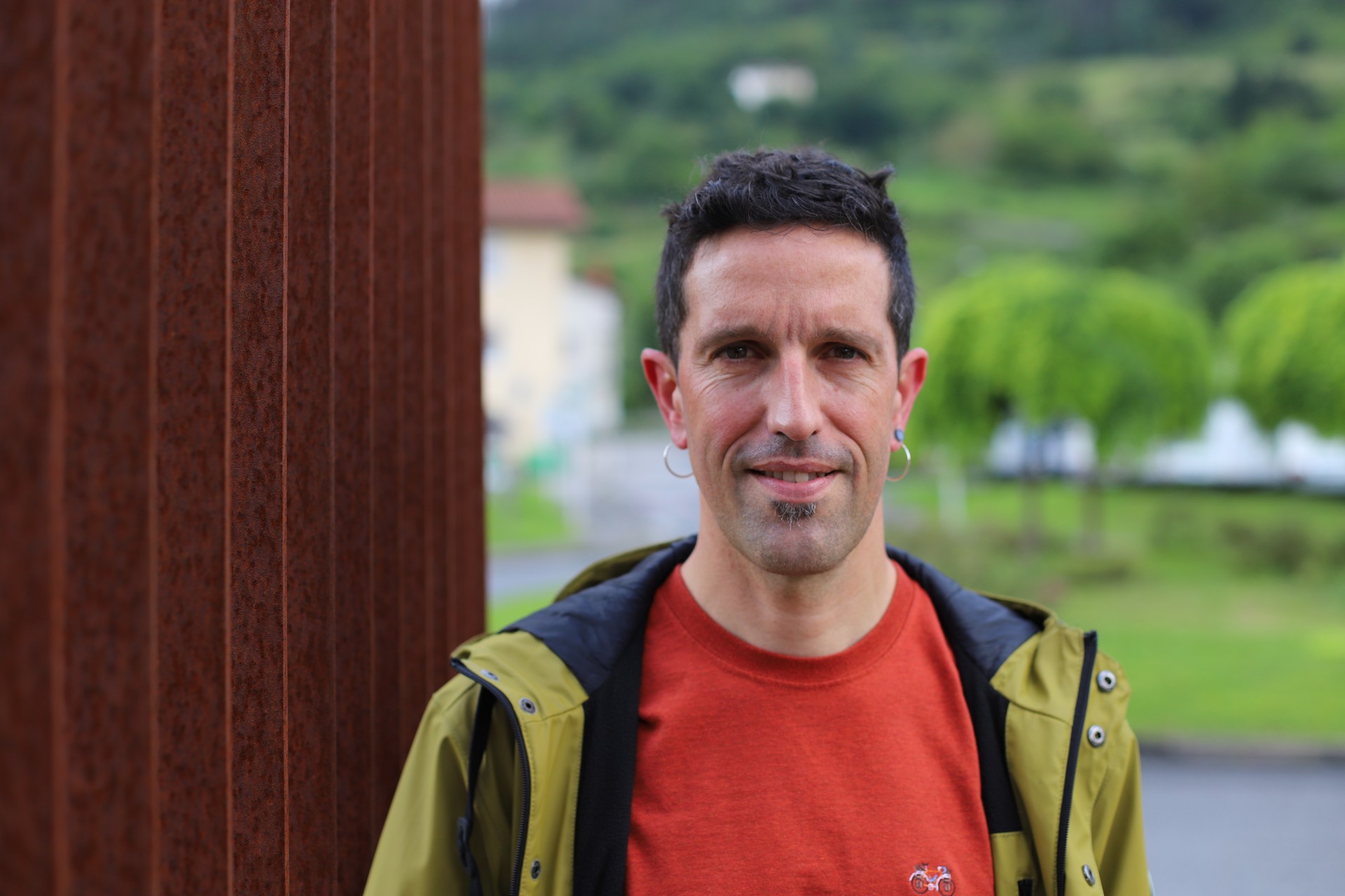 «Gaur egun ziurrenik beste modu batera egingo nituzke gauzak»