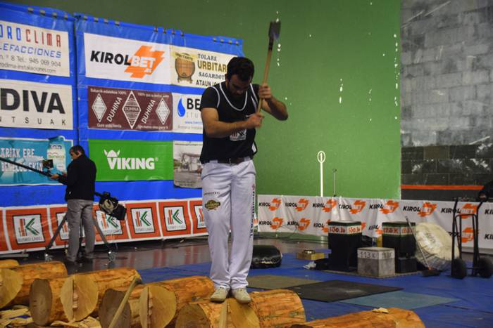 URREZKO AIZKOLARIEN KOPAKO FINAL LAURDENAK 2016 21 1480190772490