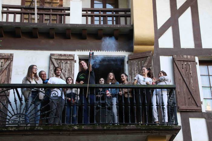 Tolosa CF-ko neskek bota dut 17 1572024421571