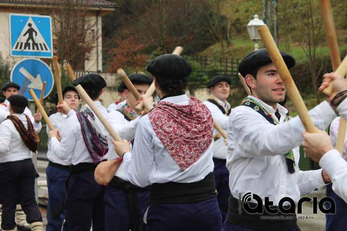 Talaiak tanten azpian ere da 25 1518353988485