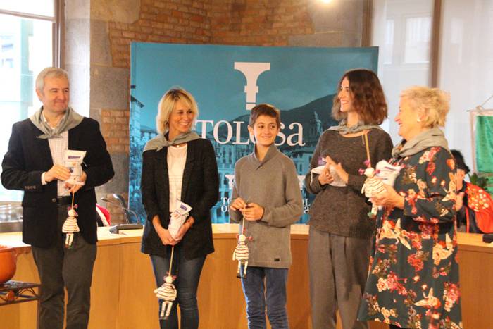 Jaki preziatuaren XXVII. ata 24 1510513268473