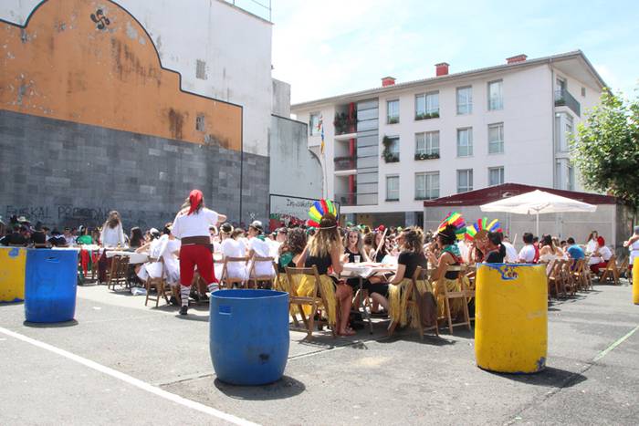 VILLABONAKO FESTAK. 2017. GA 18 1501091723635