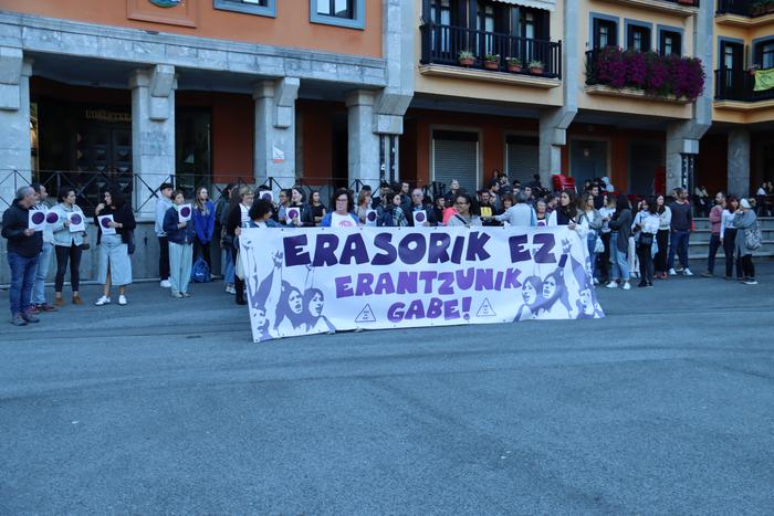 Elkarretaratzeak gaur, Zarauzko erailketa salatzeko