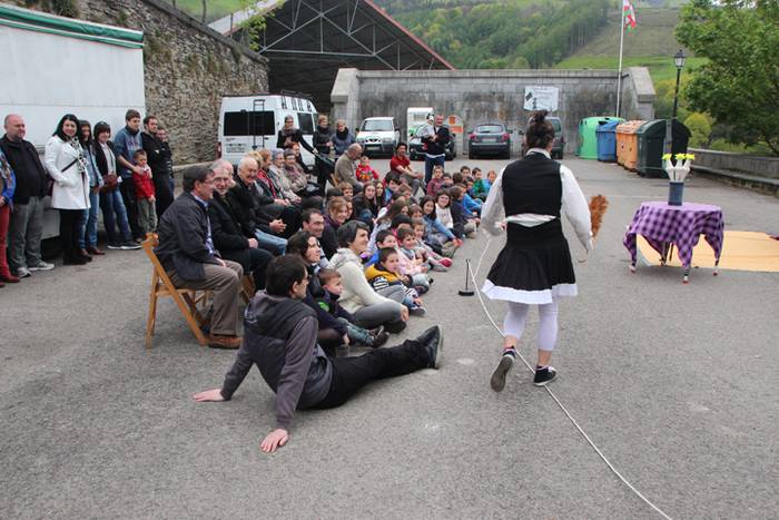orexa festak 2016 santa krutz eguna 1 1462295918503