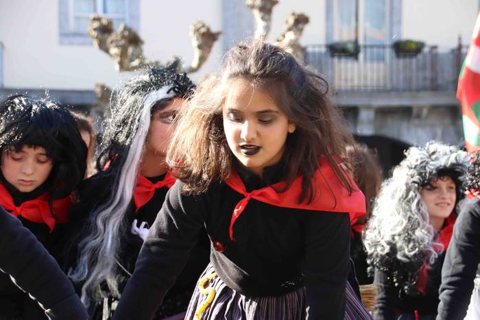 Lamiak, sorginak eta iratxoa 33 1582223388424