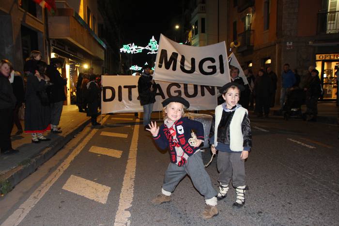 Sare manifestazioa Tolosa Leaburu 2 1450981897124