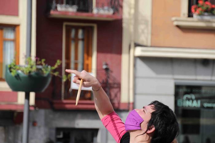 Emakumeen Mundu Martxa eskua 19 1613827682539