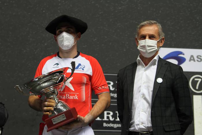 Erik Jaka eta Jokin Altuna,  44 1606683833583