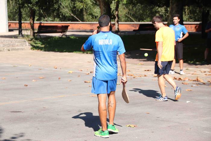 Jolas betean aritu dira umea 3 1537027354085