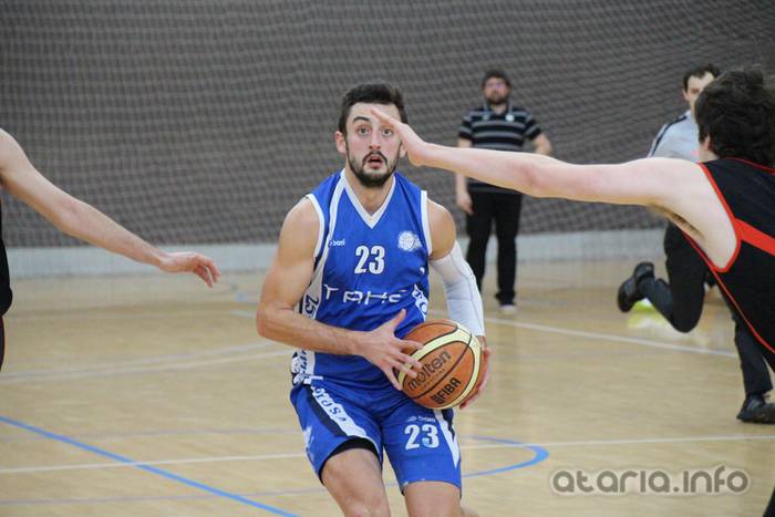 TAKE vs venta de baños 31 1458582045999