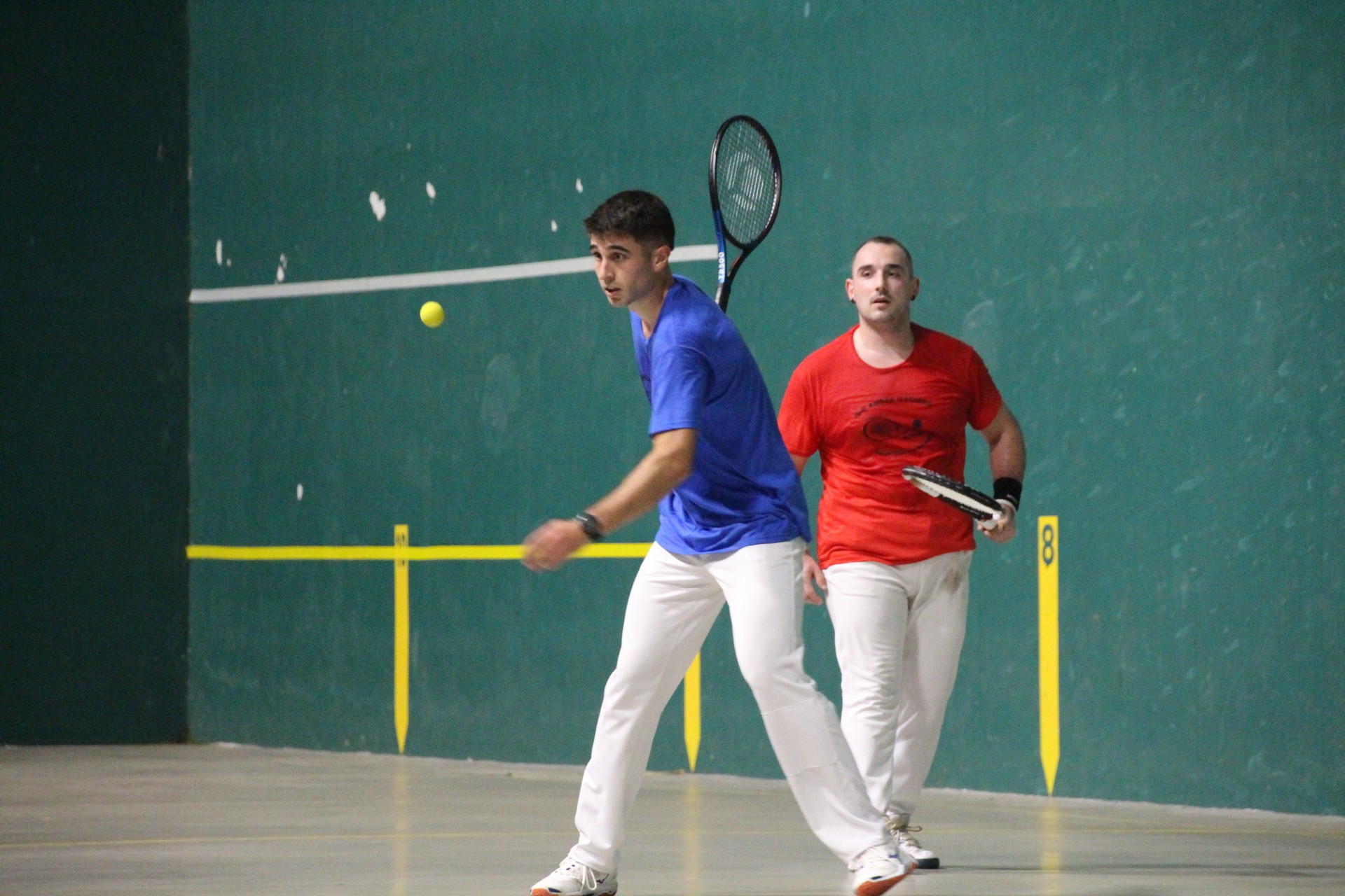 Larunbata izango da binakako frontenis txapelketan izena emateko azken eguna