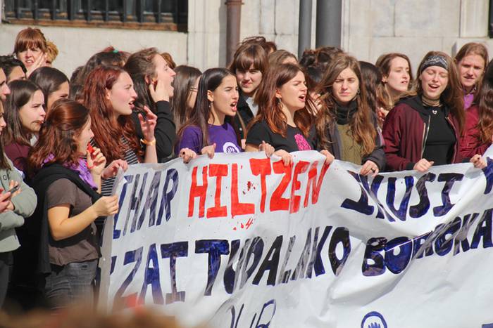 Egunerokorik ez, emakumerik  51 1520518494531