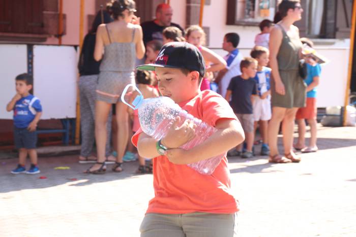 GOIATZKO ANDRA MARI JAIAK 20 1 1502731184263