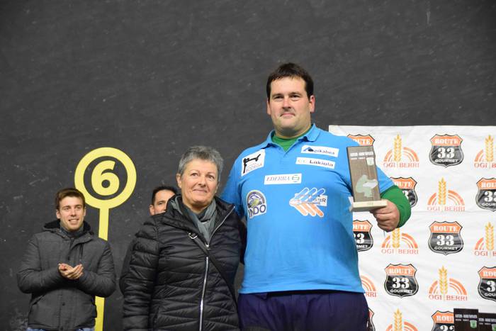 Jokin Eizmendik irabazi du A 60 1573931125423