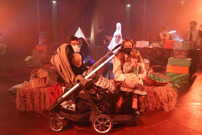 Olentzero eta Mari Domingi b 7 1640342793333