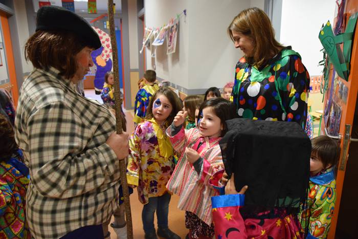 Ikastetxeetan ere inauteriek 94 1518097412047