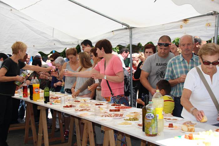 San Pedroren omenez, meza eta hamaiketakoa 3 1467558977029