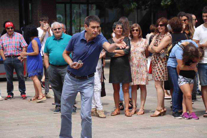 Aspertzeko betarik ez dago A 82 1564582468312