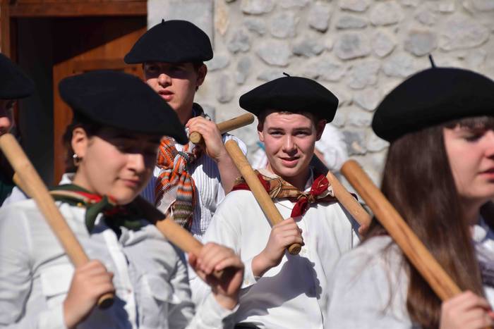 Atzokoari jarraipena eman di 23 1582463672315