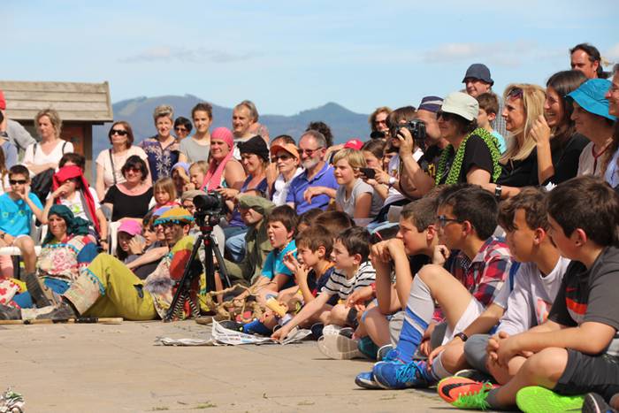 Dantza, kantua eta antzerkia 17 1494179160538