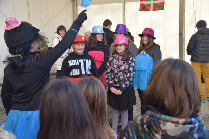 Amarotzeko kontsulta, 2017 43 1485603804003