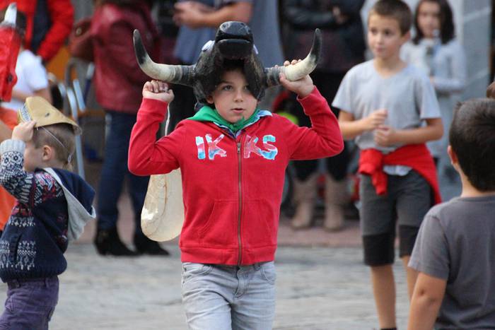 Irurako Jaiak 2015 buruhandiak 2 1443806832873