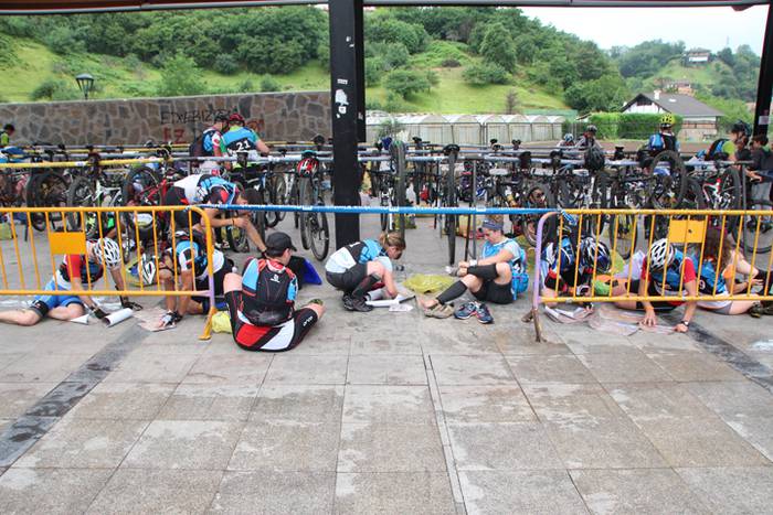 Gustura I. Ibarraldeko Raidarekin 35 1467489003138