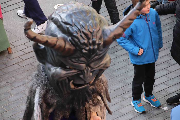 Erraldoi eta buruhandiak Zal 21 1582375946873