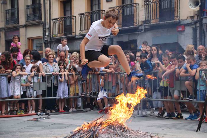 Txikienak ere saltoka 64 1561316760097