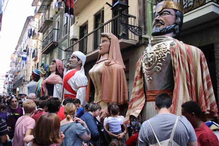 Erraldoiak eta buruhandiak T 35 1561218581657