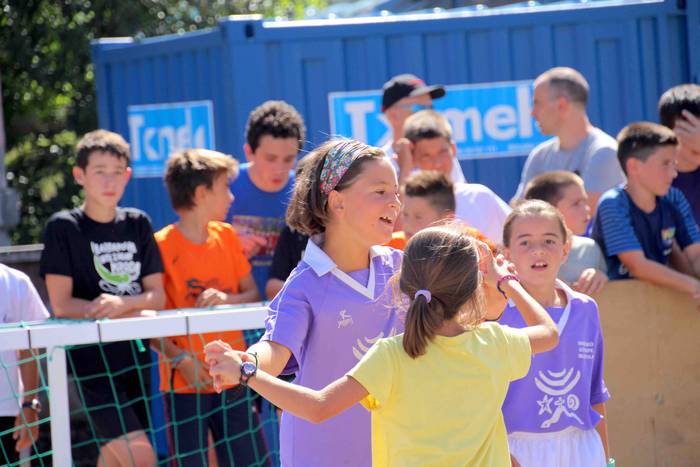 Kirol pixka bat, festan bete 51 1566471440358