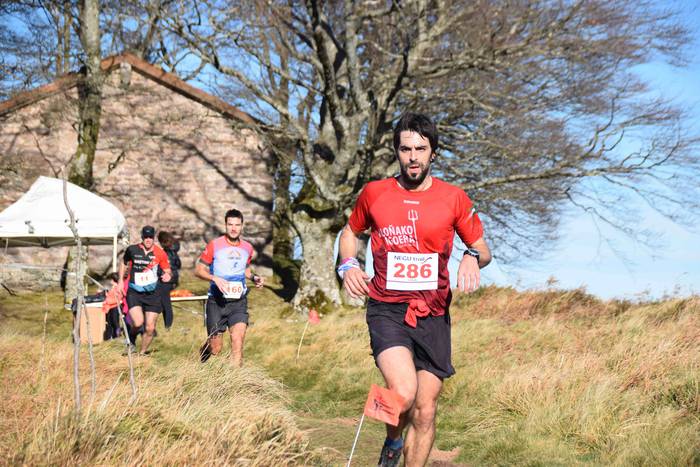 San Lorentzo gainean, trikit 9 1580657439784