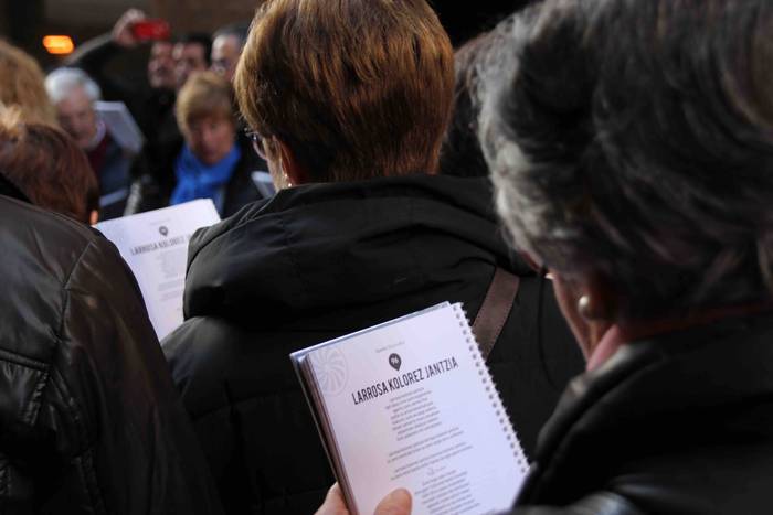 Eztarriak Eguberri doinuz be 14 1577541029779