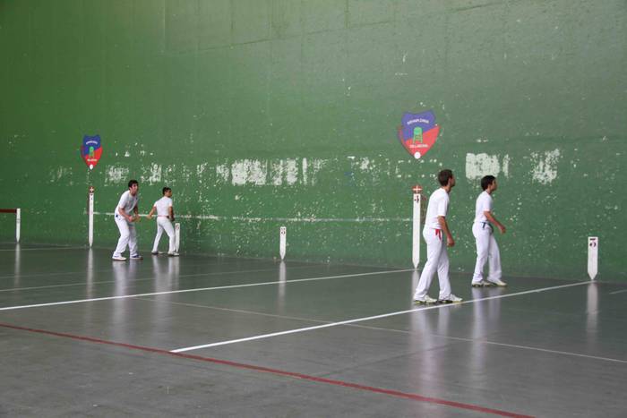 Elola-Etxeberria bikotearent 2 1594495121202