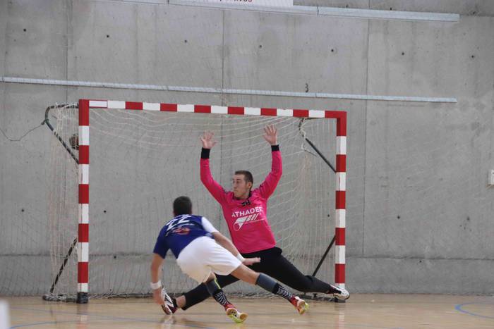 Tolosa CF eskubaloia prest d 4 1535891780073