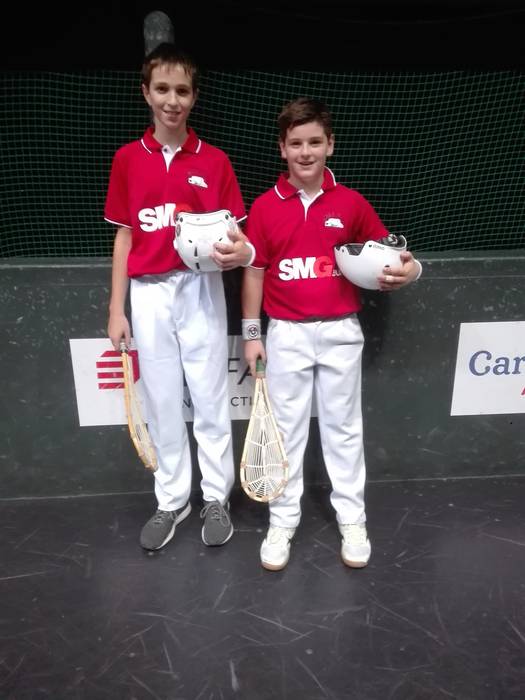 Xareko  final laurdenak eta final zortzirenak   igandean, Iruran