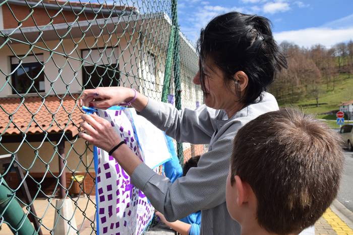 Mantalak aldarriz bete dituz 40 1520515146341