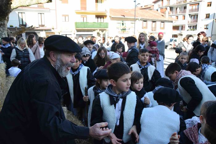 Gabon eguna Amezketan 2019 25 1577196354784