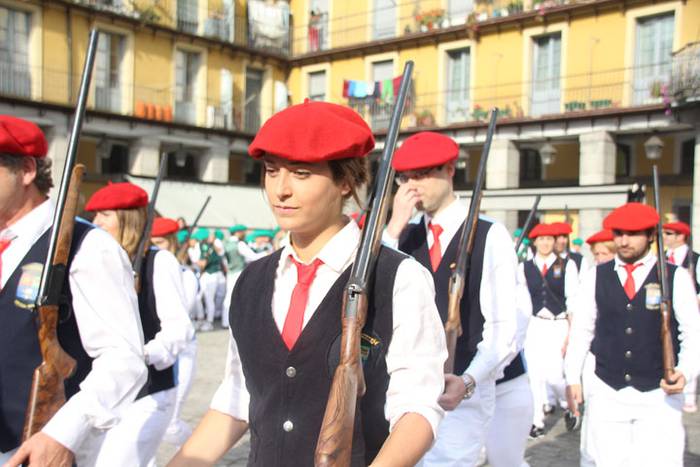 Lizarrez apaindutako kaleeta 74 1498311576403