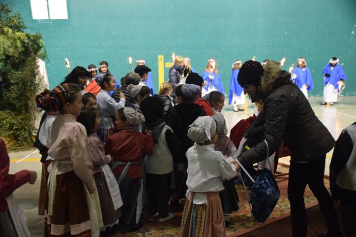 Lizartzako errege magoak 2017 45 1483644859170