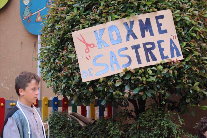 Espaloia bezalako oholtzarik 16 1566560190351