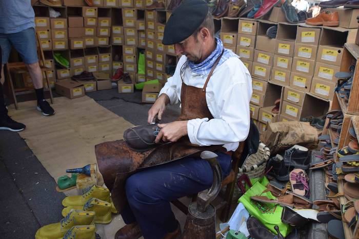 Jendetza mugitzen duen eguna 59 1538313816616