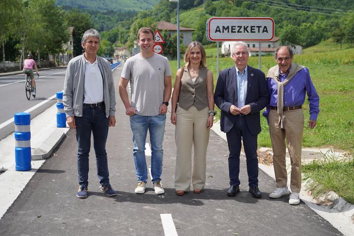 Amaitu dute saneamenduaren eta bidegorriaren lehen fasea