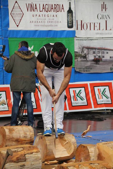 Otaegi eta Telleria, aurrera 40 1511101422534