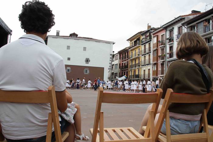 Soka dantza Santioak 2022 61 1658770632060