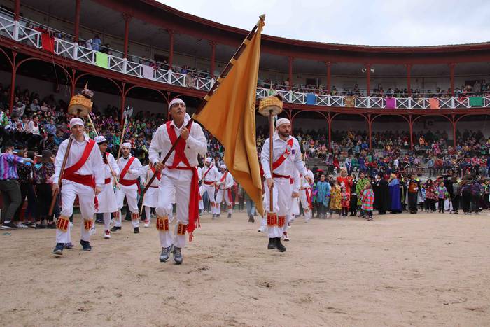 Lehenengo zezen festa, prime 1 1551374772720