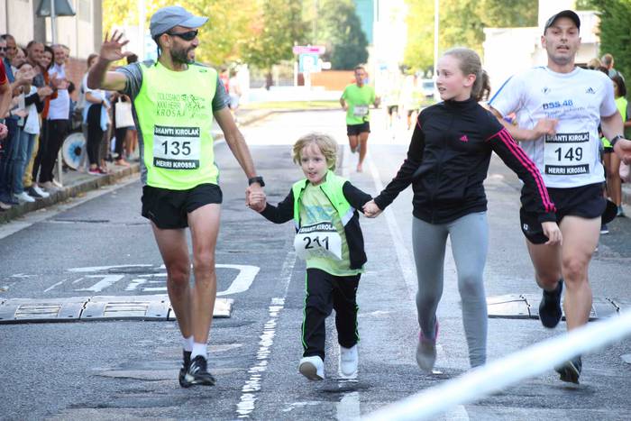 Hego haizeak airean eraman d 99 1539348930568