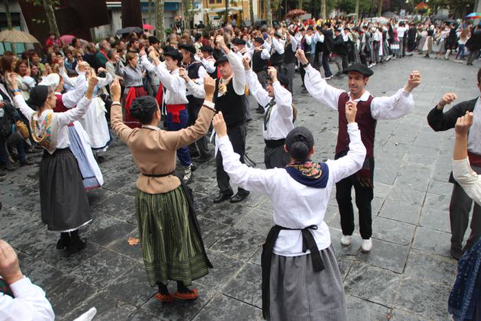 Udaberri Dantza Dezagun Tolo 139 1504963878980