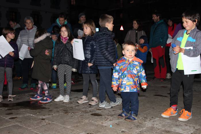 Antzerkia, dantzaldia eta no 22 1575398915254