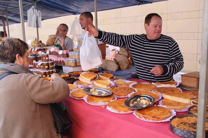 Tolosa Gabonetako Azoka berezia 2015 8 1450532615375